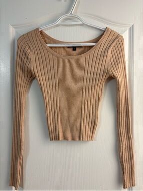 Kendall & Kylie Ribbed Long-Sleeve Scoop Crop Top - Tan